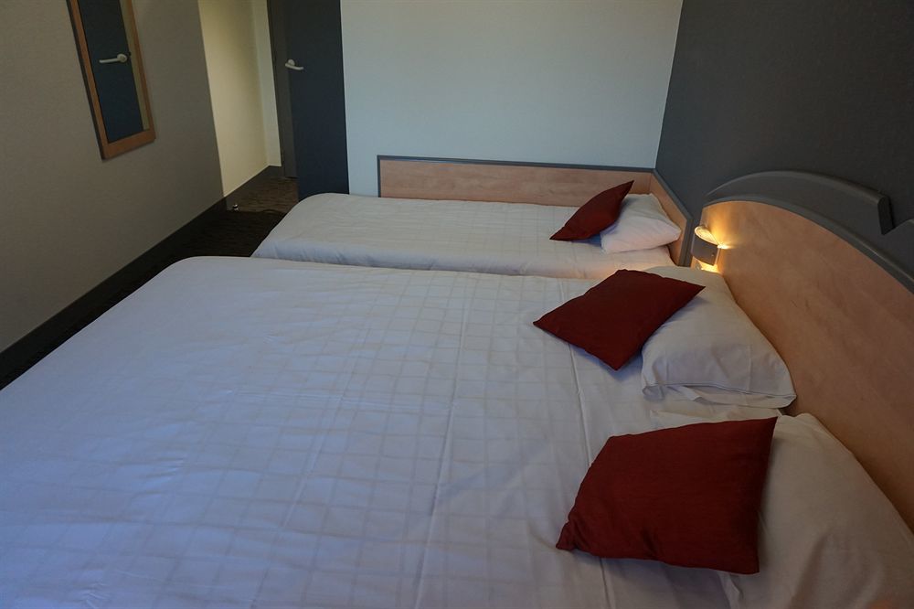 Hotel Kyriad Brive Ouest Esterno foto