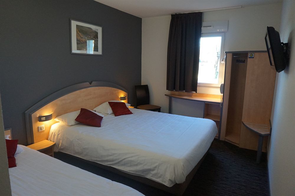 Hotel Kyriad Brive Ouest Esterno foto