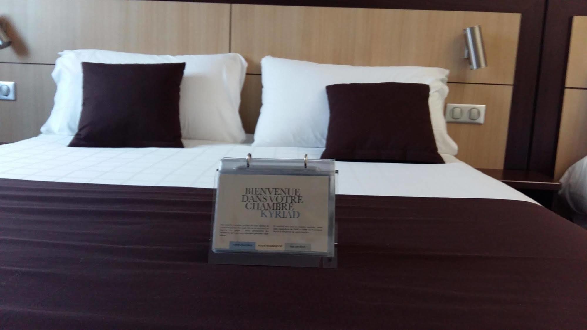 Hotel Kyriad Brive Ouest Esterno foto